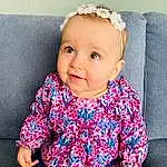 Clothing, Joue, Peau, Sourire, Head, Chin, Yeux, Dress, Baby & Toddler Clothing, Purple, Flash Photography, Sleeve, Debout, Iris, Happy, Baby, Collar, Rose, Bambin, Personne