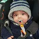 Knit Cap, Enfant, Baby In Car Seat, Car Seat, Bambin, Headgear, Beanie, Cap, Baby, Knitting, Personne, Headwear