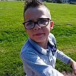 GarÃ§on, Enfant, Cool, Eyewear, Facial Expression, Fun, Fille, Lunettes, Herbe, Male, Personne, Plante, Sourire, Summer, Sunglasses, Arbre, Vacation, Vision Care