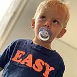 Enfant, T-shirt, Head, Nez, Bambin, Male, Sourire, Mouth, Neck, Tooth, Baby, Happy, Oreille, Personne