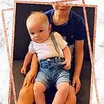Jeans, Shorts, Stomach, Jambe, Thigh, Waist, Baby & Toddler Clothing, Chest, Barefoot, Trunk, T-shirt, Bambin, Denim, Happy, Abdomen, Electric Blue, Barechested, Human Leg, Foot, Leisure, Personne