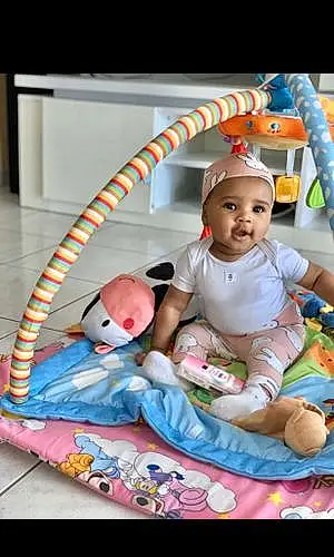 Prénom bébé Zahra