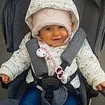 Joue, Peau, Head, Photograph, Sourire, Yeux, Blanc, Jambe, Comfort, Sleeve, Baby, Baby & Toddler Clothing, Finger, Cool, Baby Carriage, Cap, Bambin, Happy, Fun, Personne, Joy, Headwear