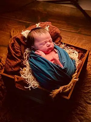 Prénom bébé Elia